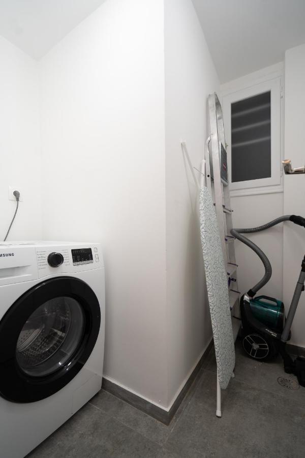 The Urban King Apartment Athena Bagian luar foto
